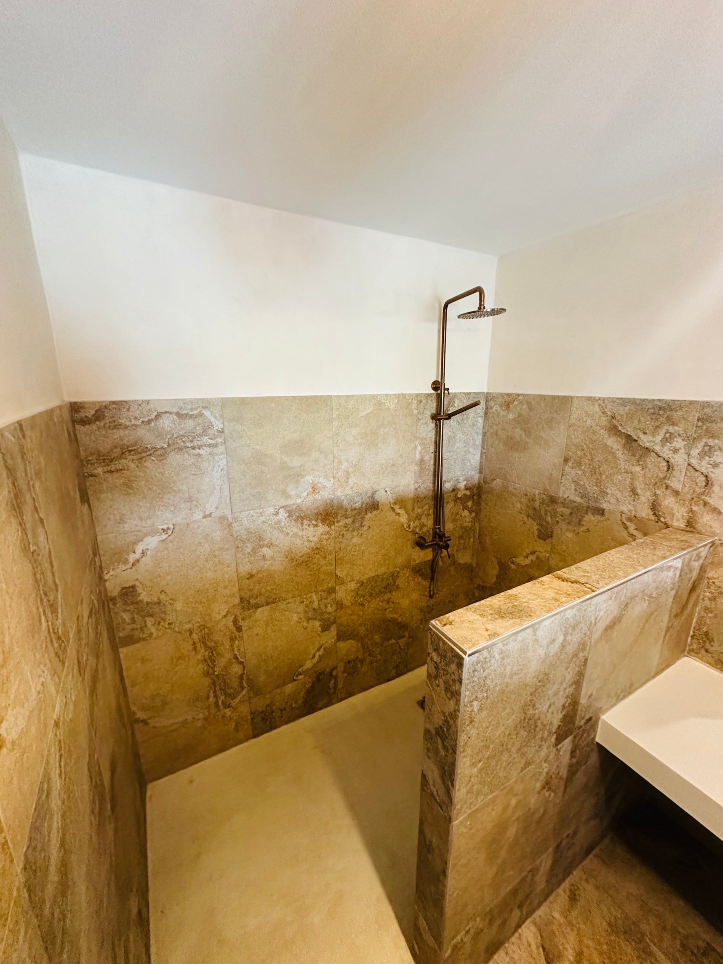 Luxueuse villa "Les pieds dans l'eau" à Ngaparou